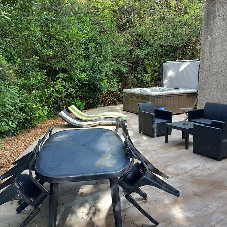 Duplex Le Philandra - Jacuzzi- 2 Chambres Monteils  ภายนอก รูปภาพ